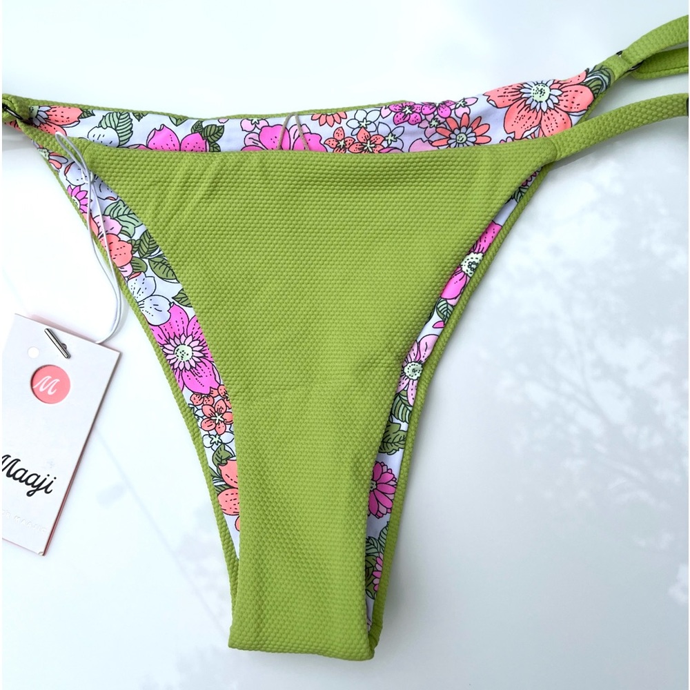 🫧MAAJI - HERBAL FLORAL GREEN FLASH SLIDING STRAP BIKINI BOTTOM